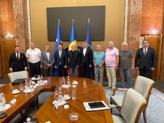 Interesele Apărării, discutate de sindicaliști cu guvernanții